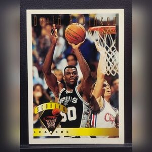 1995 Topps 8 David Robinson